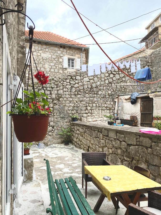 Apartment Njegos Perast Extérieur photo